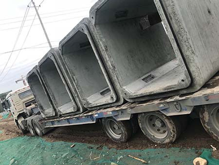 陕十一建草堂箱涵工程